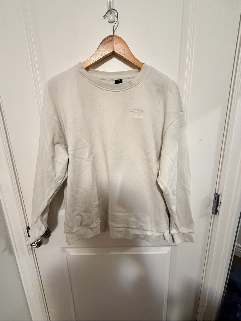 The North Face Crewneck Sweatshirt – Cream/Off-White